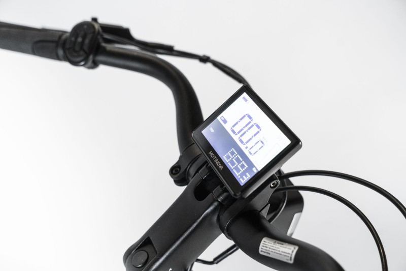 Rower 28 e-bike NEON VIVID 2.0 space gray S/M (3)